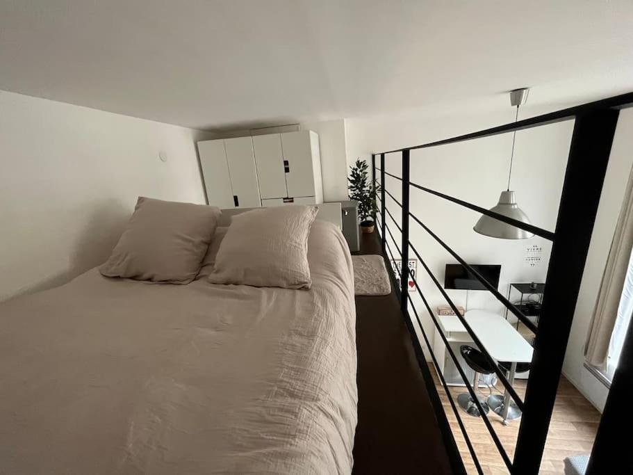Tres Bel Appartement A 2 Pas Du Theatre Sebastopol Lille Exterior photo
